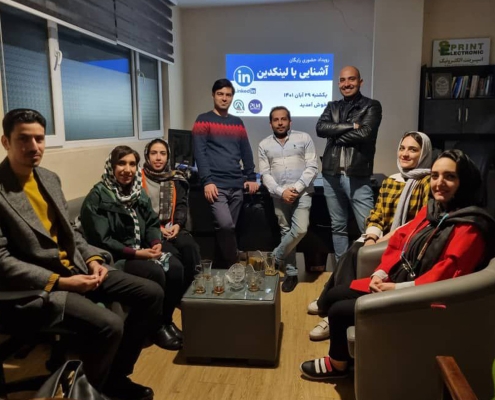 آموزش لینکدین مارکتینگ برای گروه آوان تور